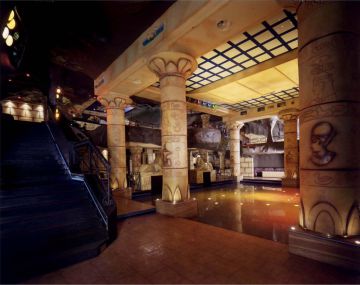 SALA A DI LATO 